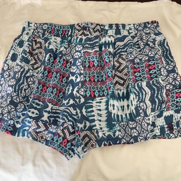 GYPSIES &moondust’s brand . Size M  . Floral - Picture 2 of 4